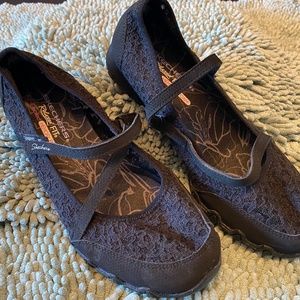 Skechers Mary Jane Black Lace Shoes - Size 8